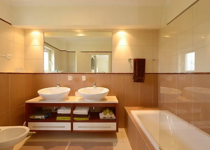 Casa Marinha Apartamento Lagoa (Algarve)